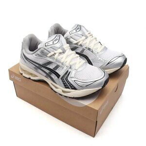 Asics Kayano 14